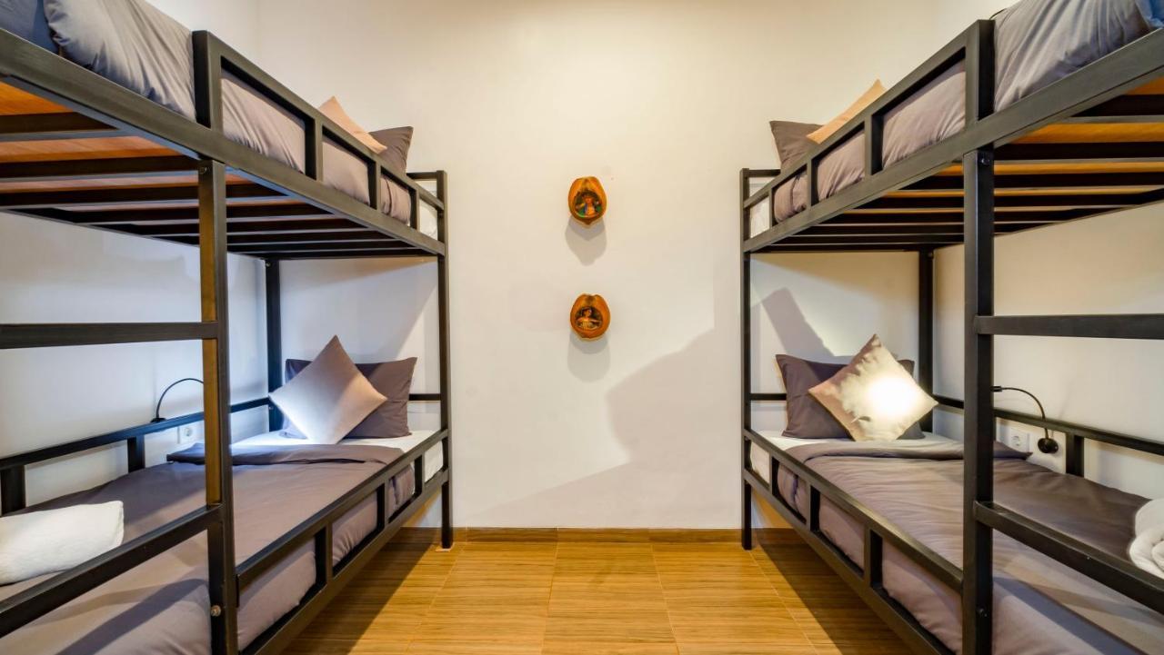 Aura Dormitory House Ubud Exterior foto