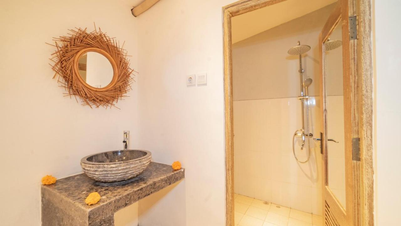 Aura Dormitory House Ubud Exterior foto
